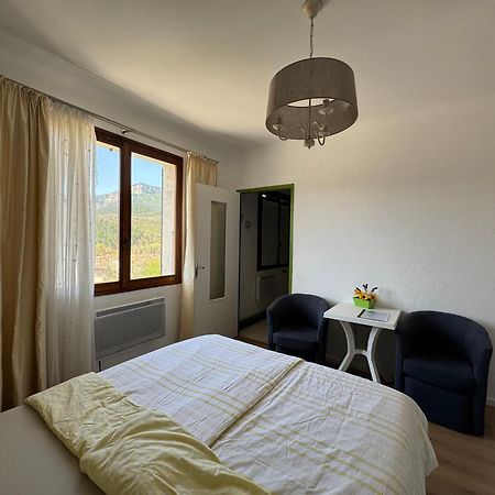 Bnb Castellane Chambre D'Hotes B&B Exterior foto