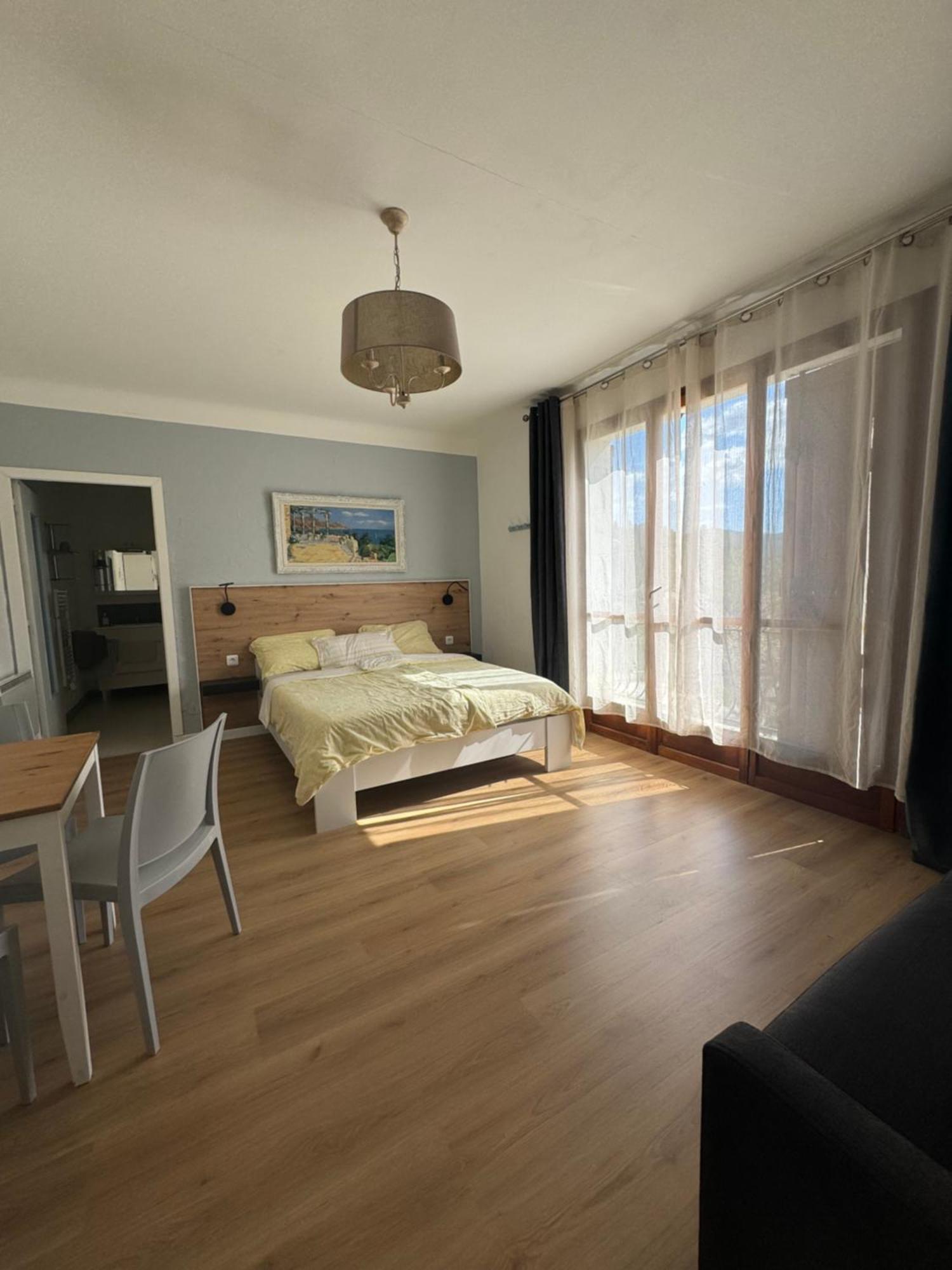 Bnb Castellane Chambre D'Hotes B&B Exterior foto